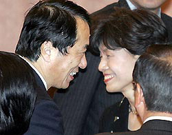 20070301k0000m010136000p_size6.jpg